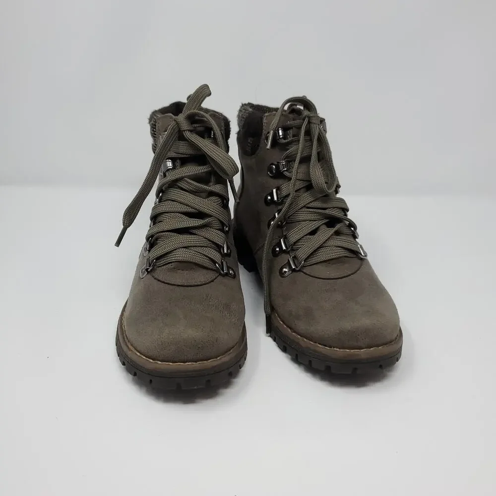 Sonoma Cindy Lace Up Ankle Boot in Stone Size 5